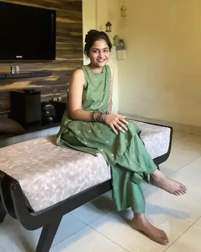 Call Girls Shanti Niketan Cash On Delivery
